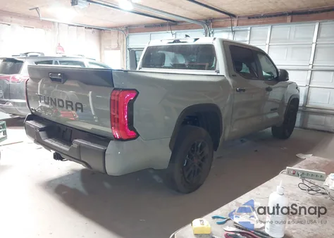 2026 Toyota Tundra Sr5 Crewmax 5.5' Bed из США, поврежденный, VIN 5TFLA5DB6TX343068